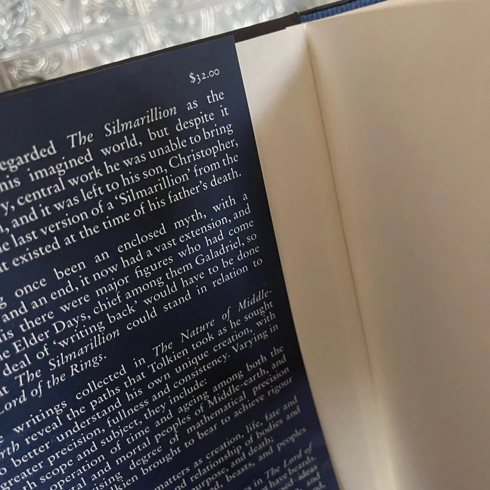 Book NEW‎ - Picture 3 of 4